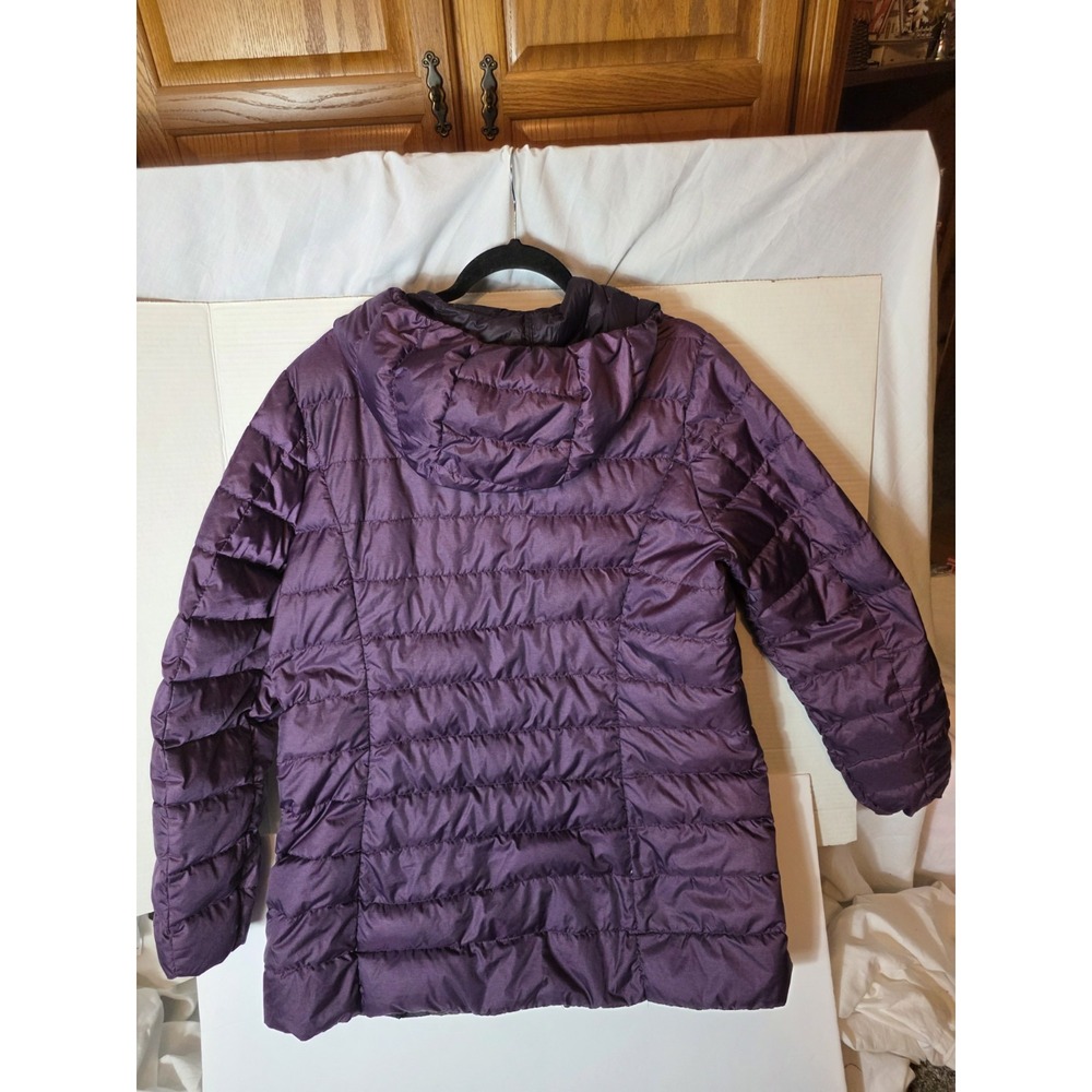Womens Eddie Bauer Size XL Puffer Jacket Down Filled. Warm But Light.... - Picture 2 of 7